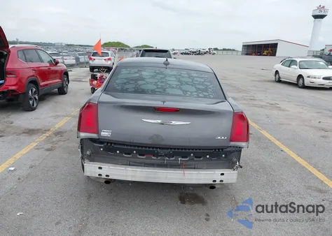 2018 Chrysler 300 Touring Awd из США, поврежденный, VIN 2C3CCARG2JH338656